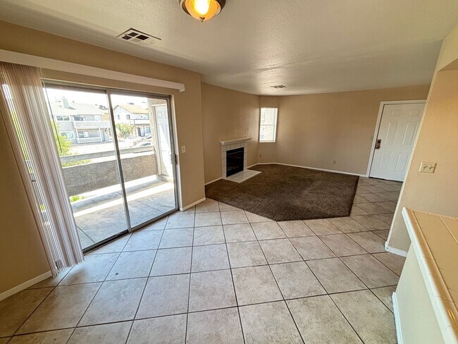 Building Photo - 6208 Yerba Ln