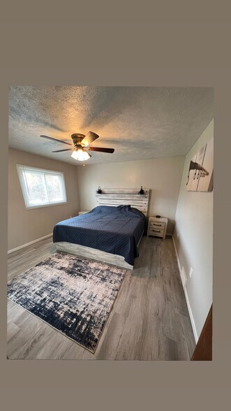 Building Photo - 7650 Warner Rd