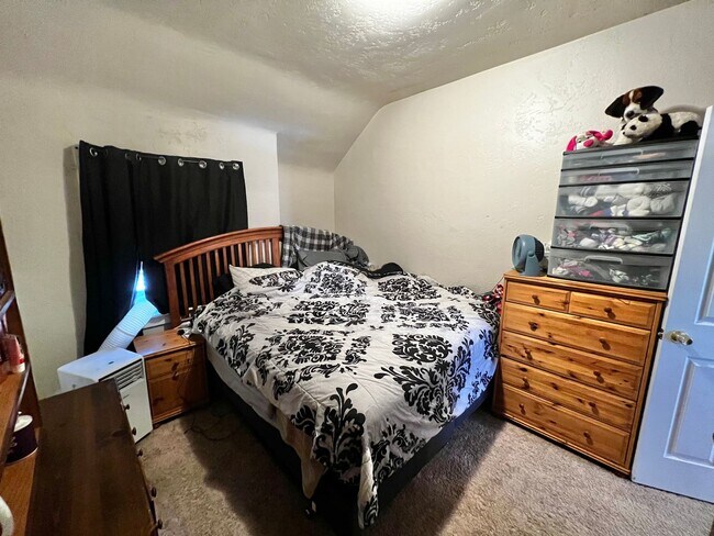 Building Photo - Johnstown Apartments (KC-KS)