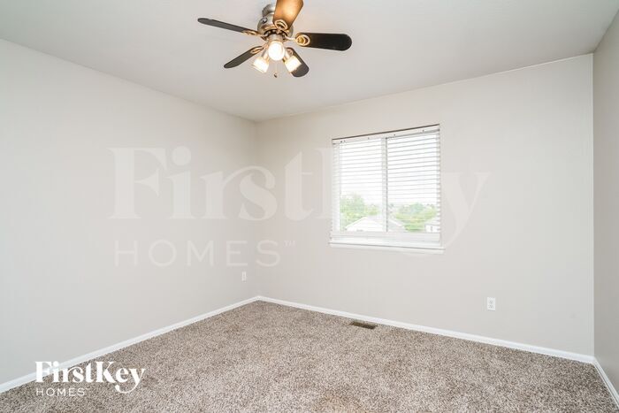 Building Photo - 5367 Ferrari Dr