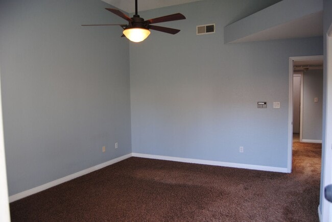 Building Photo - 9305 Brookstone Ct