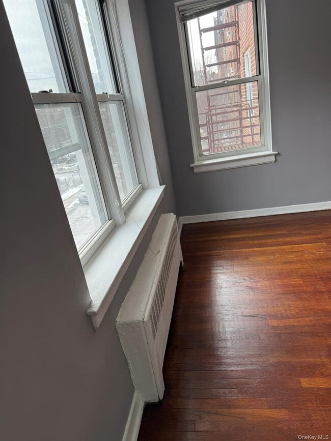 Building Photo - 1 Vincent Rd