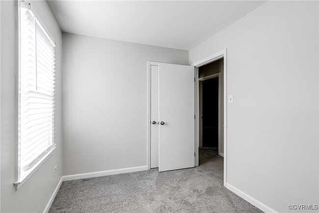 Building Photo - 1624 Mountain Pine Terrace