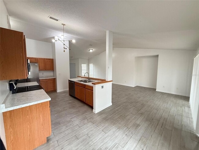 Building Photo - 3718 Linsbury St