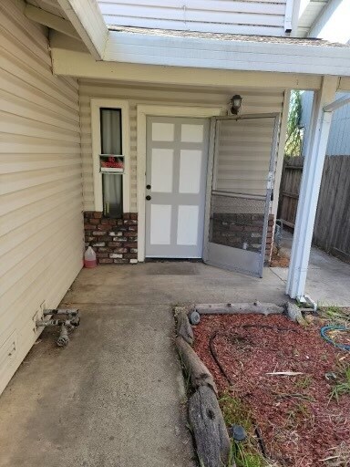 Building Photo - 6120 Merrywood Dr