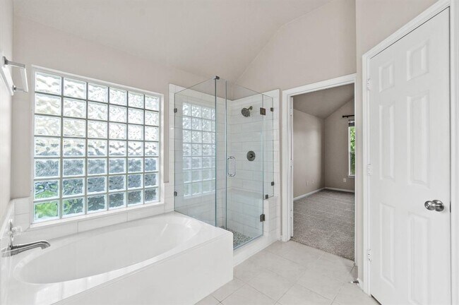 Building Photo - 3603 Heritage Colony Dr
