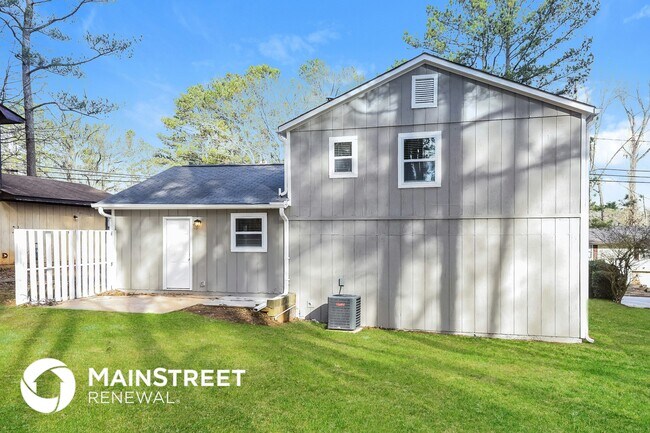 Building Photo - 5437 Mallard Trail