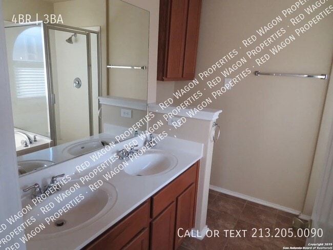 Building Photo - 12134 Lantana Cove