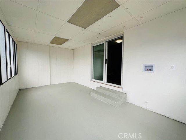 Building Photo - 428 E Maple St