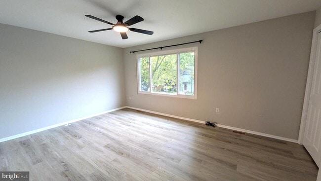 Building Photo - 1517 Winterberry Dr
