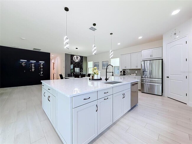 Building Photo - 5287 Buttonsage Dr