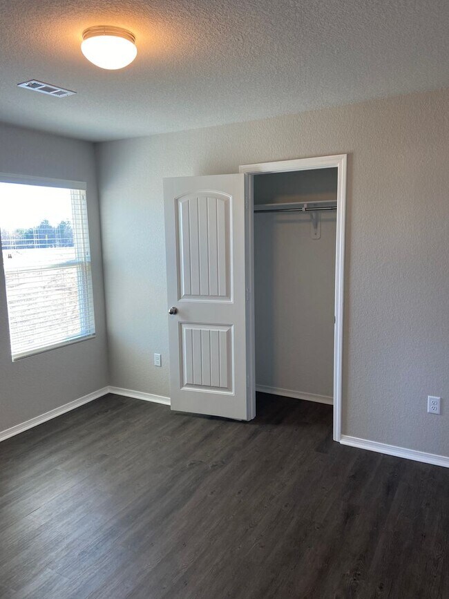 Building Photo - Pre-Leasing Now! Spacious  Four Bedroom | Two Bath Home in Conway