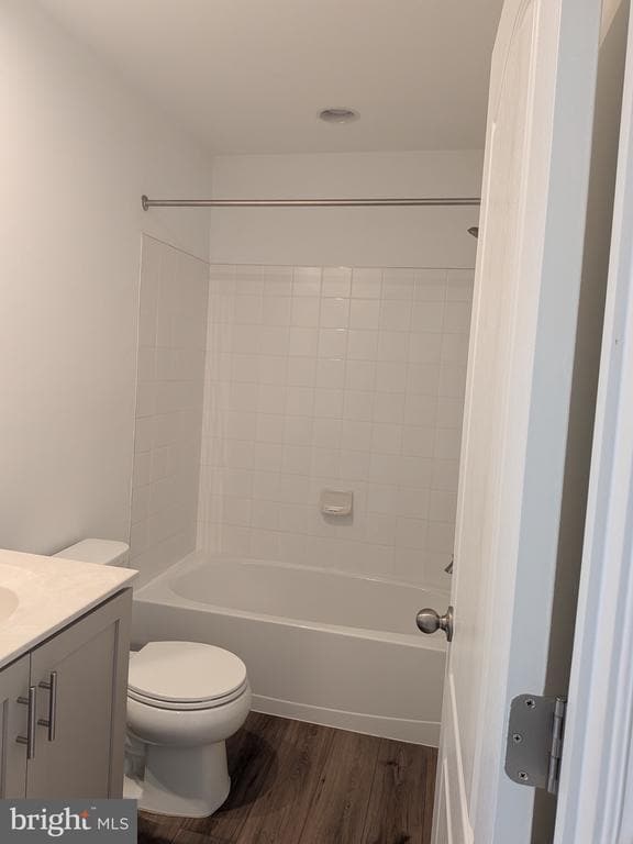 Building Photo - 21 Scrub Pne Ct