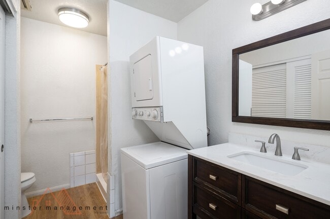 Building Photo - 94-1063-1063 Kaukahi Pl