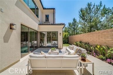 Building Photo - 127 Toretta