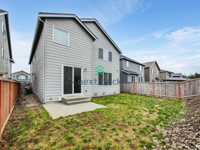 Building Photo - 5 Bed 3 Bath Single-Family Home Available ...