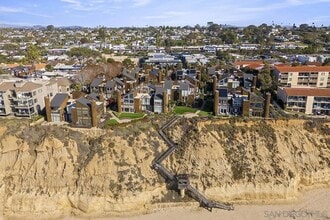 Building Photo - 325 S Sierra Ave