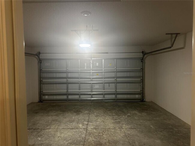 Building Photo - 187 NW 45th Loop