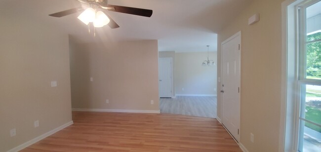 Building Photo - Brand new construction 3 BR, 2 BA