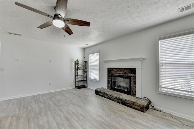 Building Photo - 3411 Galloping Bend Way