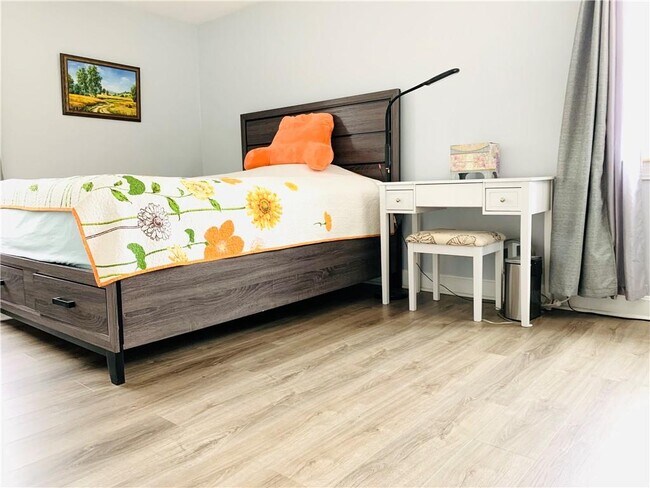 Building Photo - 35 Ashumet Rd