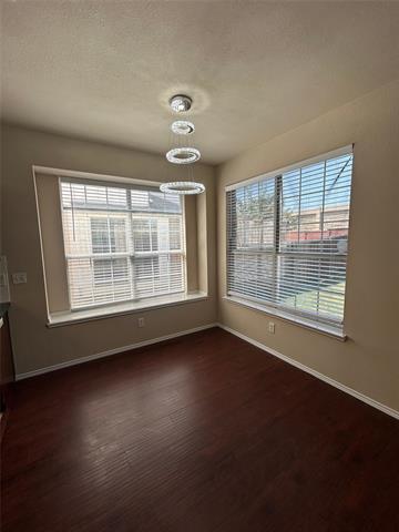 Building Photo - 4853 Gloucester Dr
