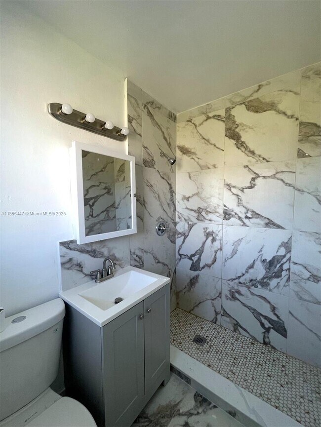 Building Photo - 5305 Biscayne Blvd