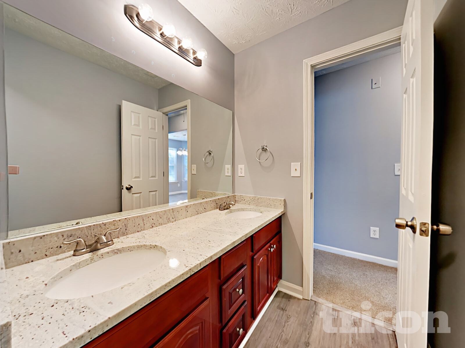 Building Photo - 100 Harvey Wood Dr