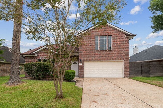 Building Photo - 22523 Holly Lake Dr