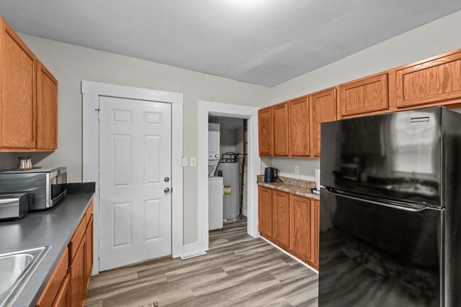 Building Photo - ODU 3 bed, Quick move in!!!