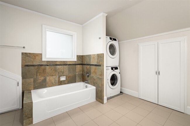 Building Photo - 3934 Rice Boulevard