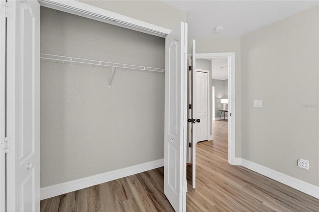 Building Photo - 523 Napa Valley Cir