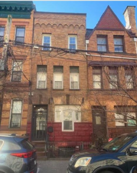 Building Photo - 432 E 136th St