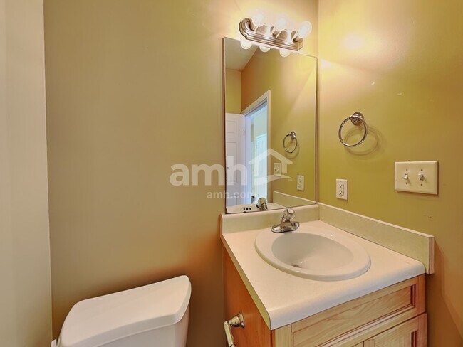 Building Photo - 207 Mayors Ln