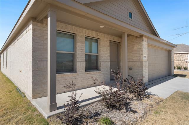 Building Photo - 14901 Tejano St