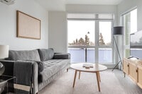 Building Photo - 17675 NE 69th Ct