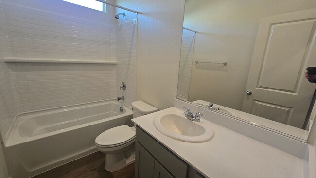 Building Photo - 7571 Grassy Plns Dr