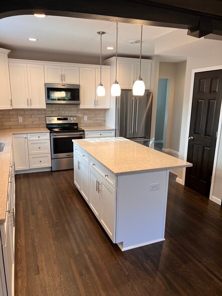Kitchen - 1907 Princeton Ave