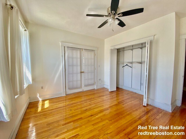 Building Photo - 374 Chestnut Hill Ave