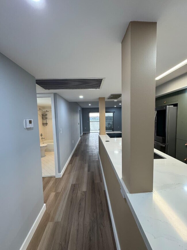 Building Photo - 1500 SW 131st Way