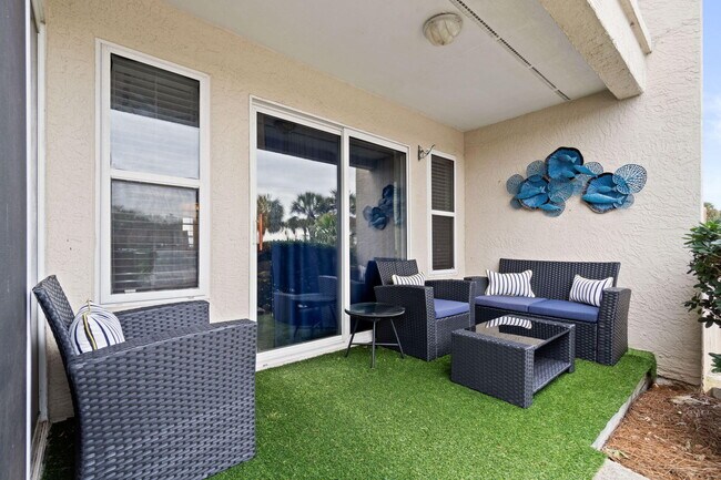 Building Photo - 300 Gulf Shore Dr