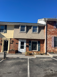 Building Photo - 1809 Sussex Rd
