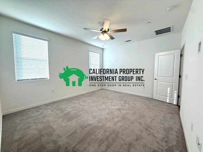 Building Photo - 254 Cask Dr