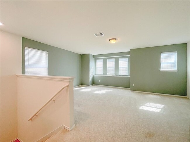 Building Photo - 404 Buttercup Creek Blvd