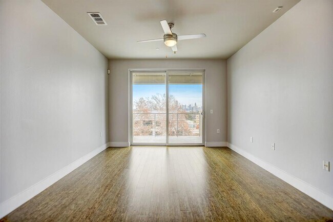 Building Photo - 2724 Treble Ln