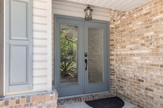 Building Photo - 1320 Trail by the Lake