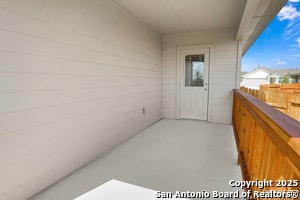 Building Photo - 183 Ringed Plover