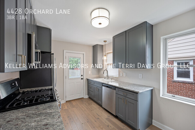 Building Photo - 4428 Orchard Ln