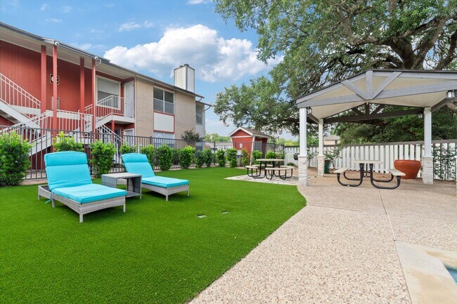 Building Photo - Langtry Apartments- 2 Bedroom 2 Bathroom