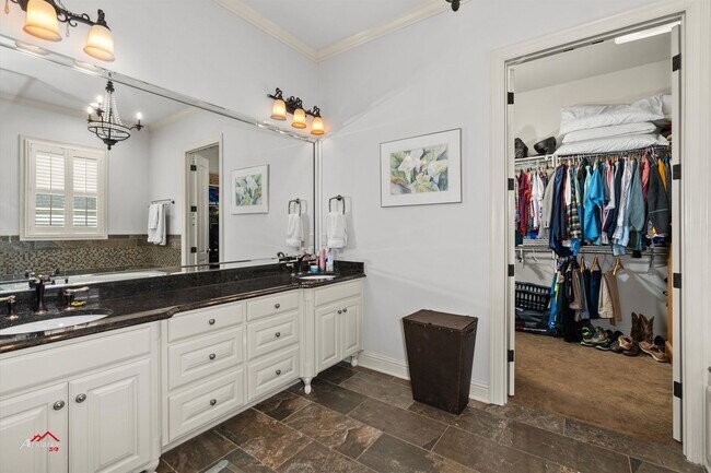 Building Photo - LUXURY LIVING IN THE PRESTIGIOUS PROVENANCE SUBDIVISION